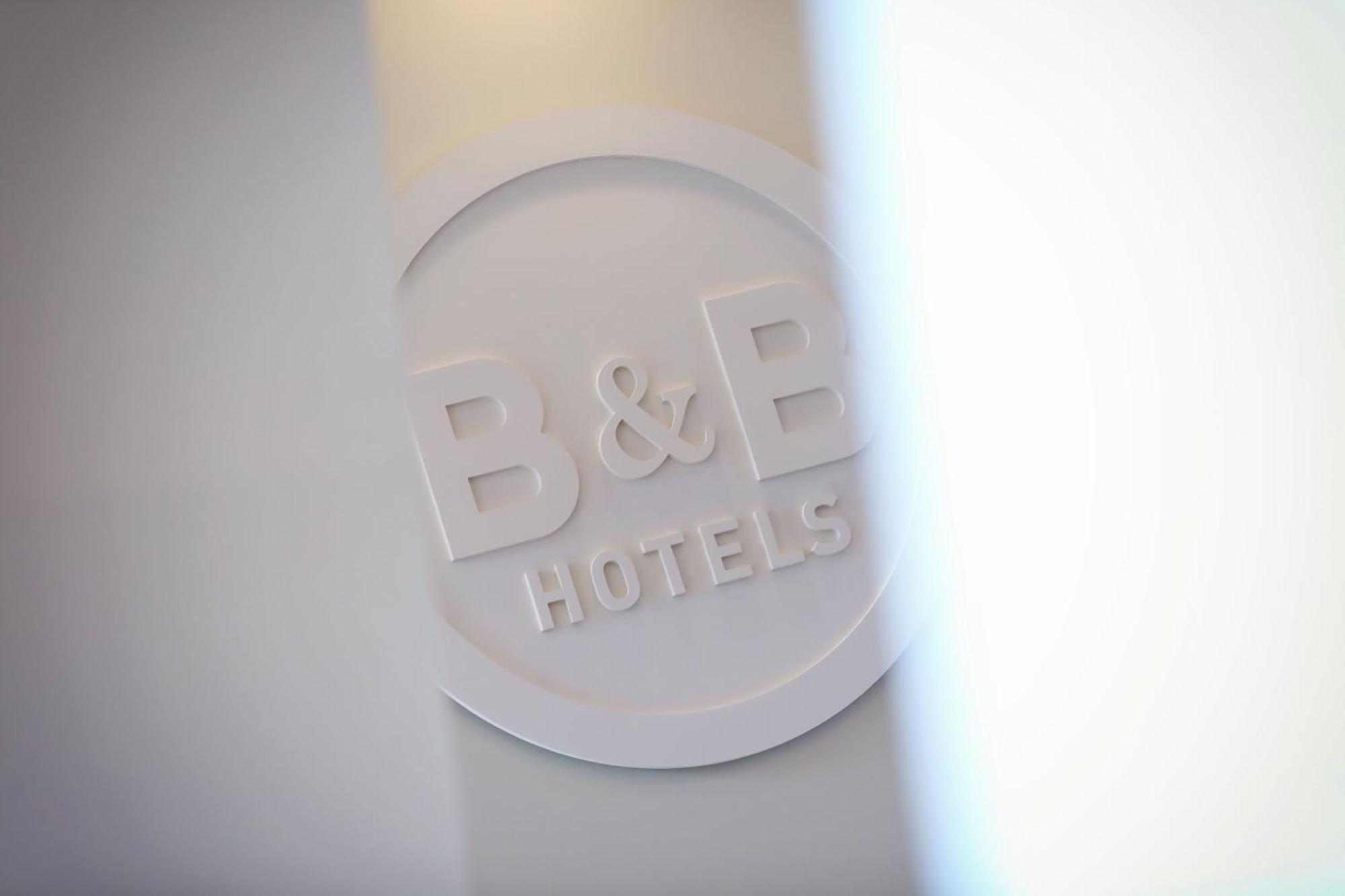 Hotel Metz Aux Arches 2*